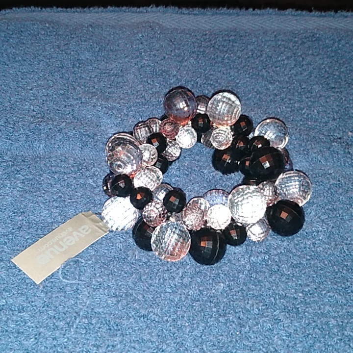 Black And Clear Beaded Bracelet